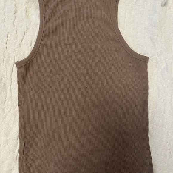 Tank top bundle - Picture 6 of 7